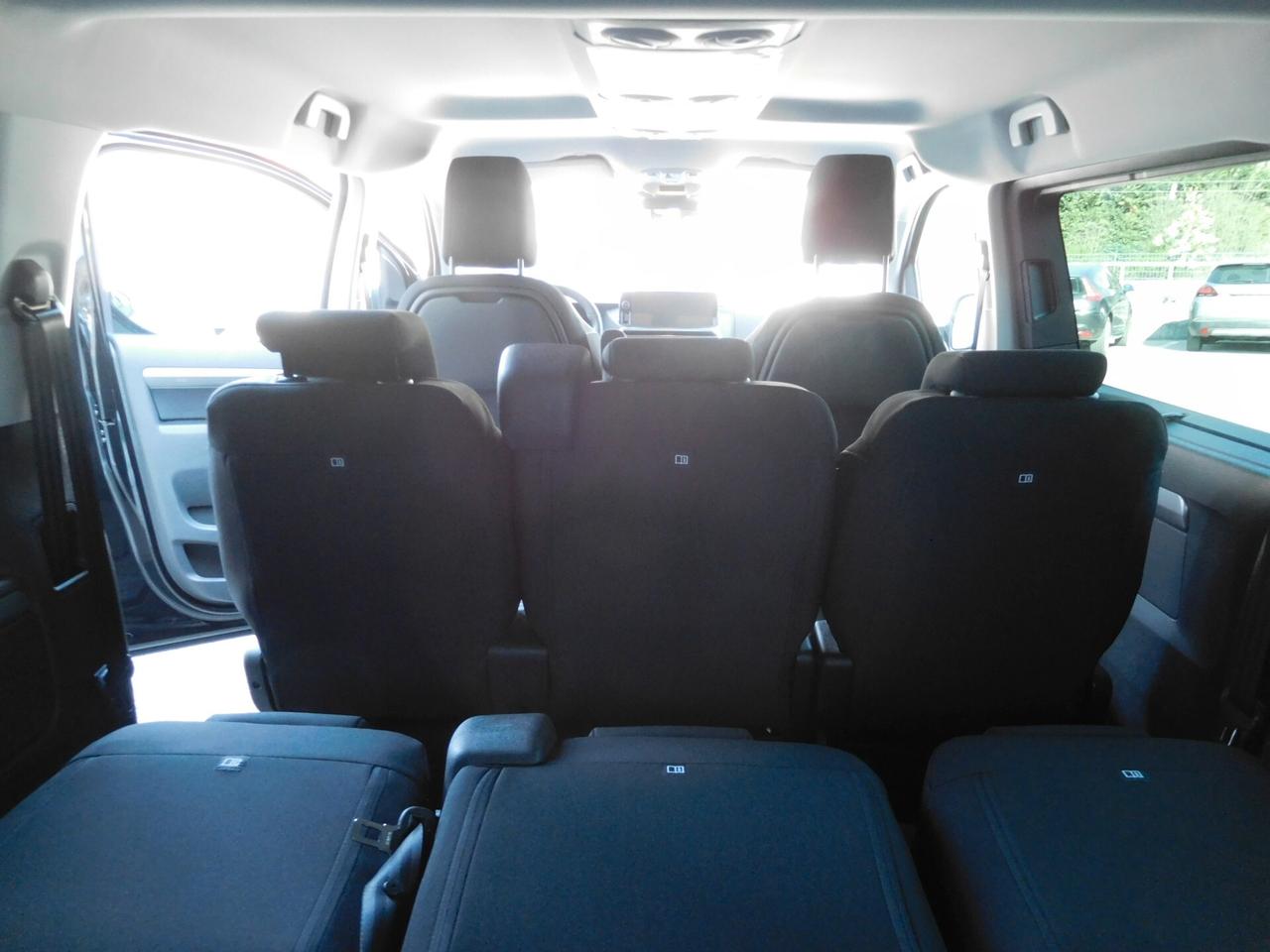 Peugeot Traveller BlueHDi 180 S&S EAT8 Standard Business