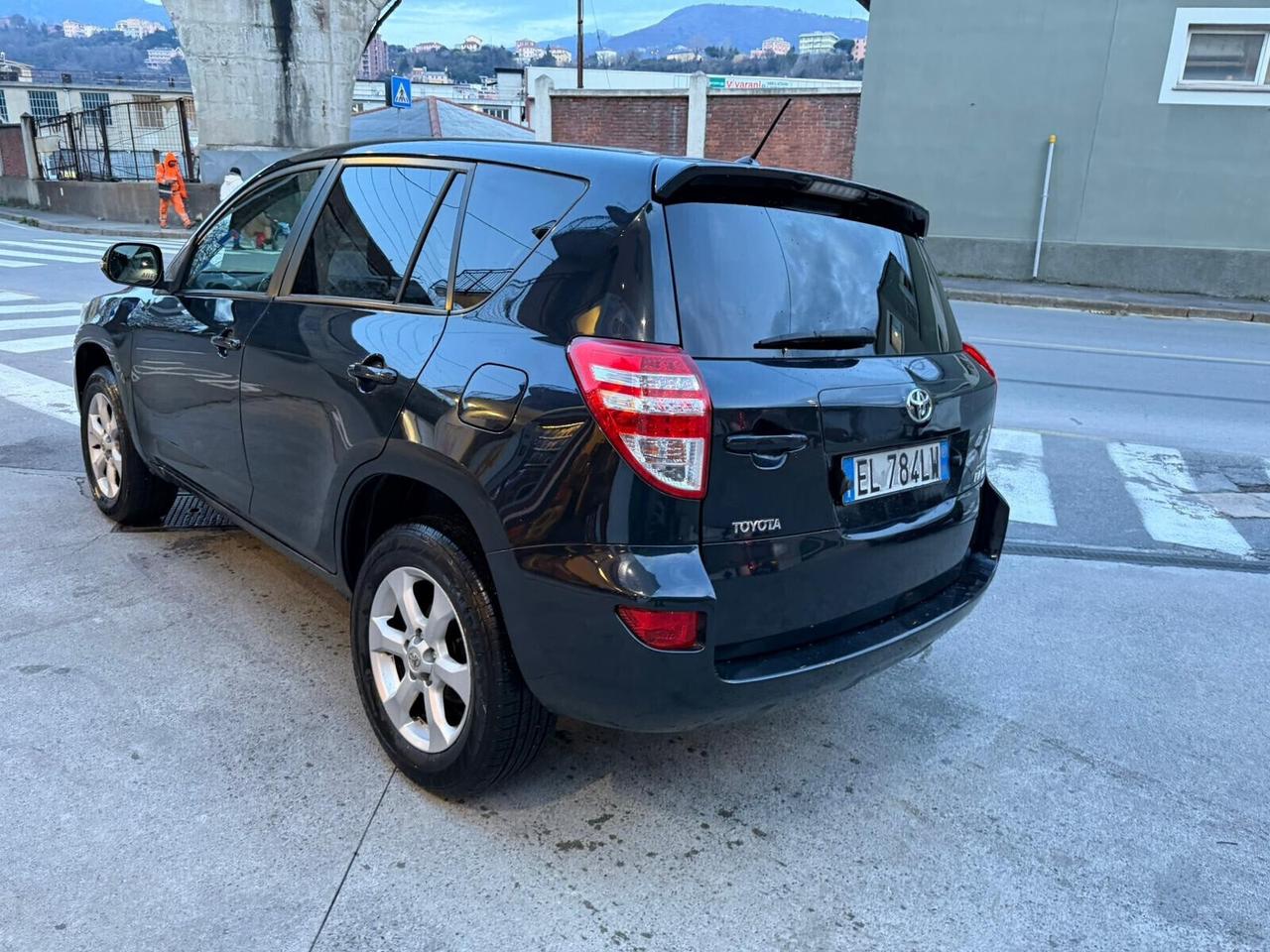 Toyota RAV 4 RAV4 2.2 D-4D 150 CV Lounge