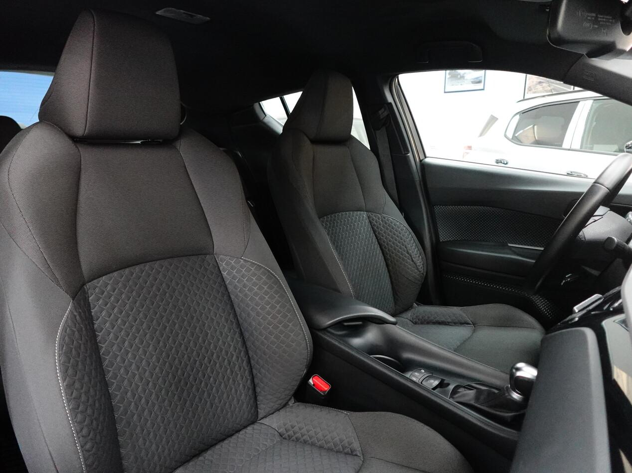 Toyota C-HR 1.8 E-CVT HYBRID 122 CV BUSINESS