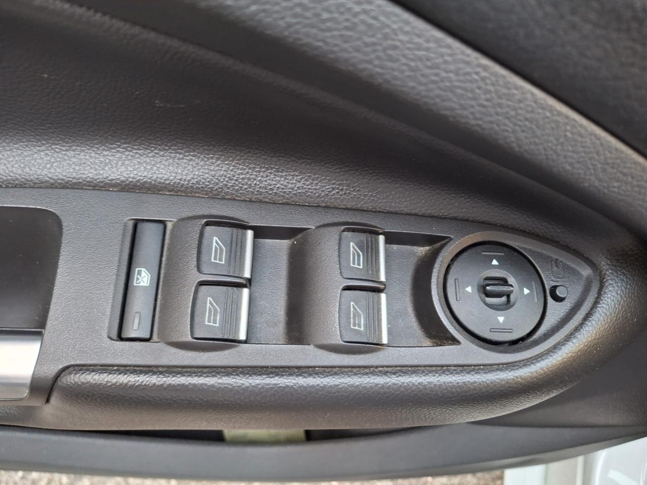Ford Kuga 2.0 TDCI 180 CV S&S 4WD Powershift Titanium X
