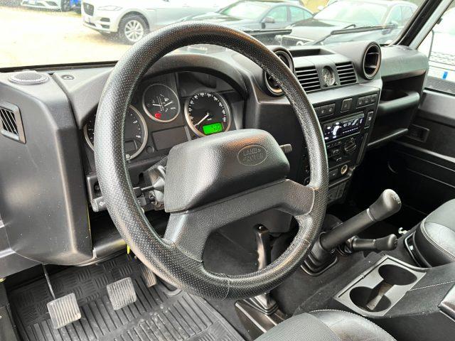 LAND ROVER Defender 90 2.4 TD4 Station Wagon SE N1 Autocarro