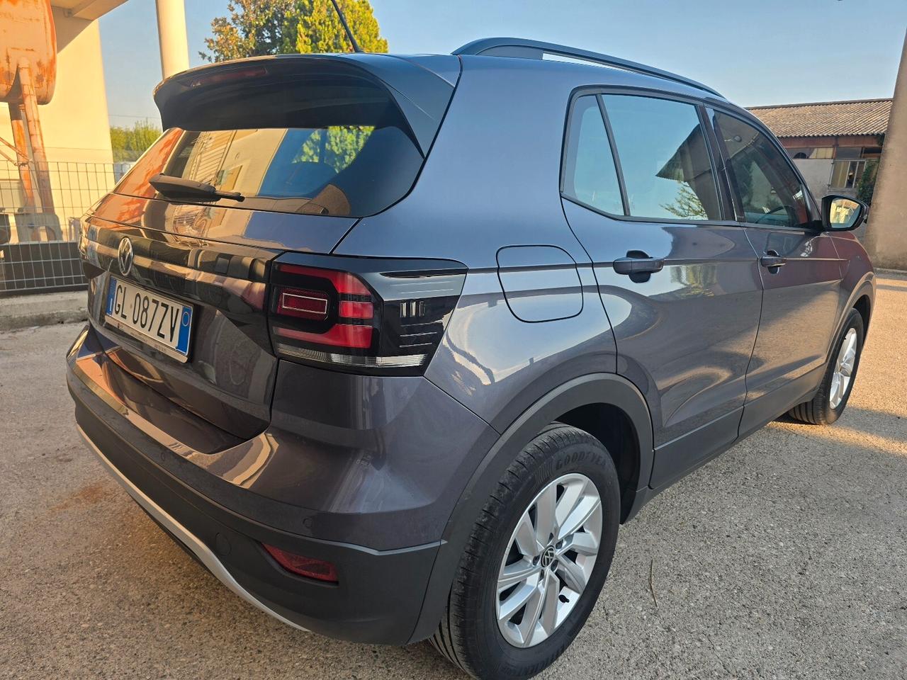 Volkswagen T-Cross 1.0 TSI Sport
