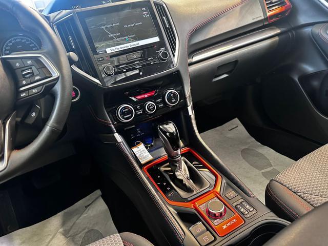 SUBARU Forester 2.0 e-Boxer MHEV CVT Lineartronic 4dventure