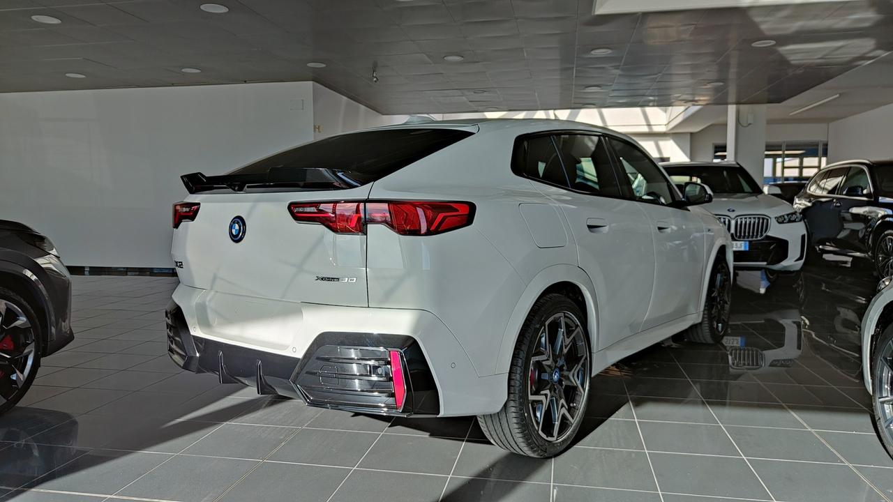 BMW SERIE X - X2 - U10 iX2 xDrive30