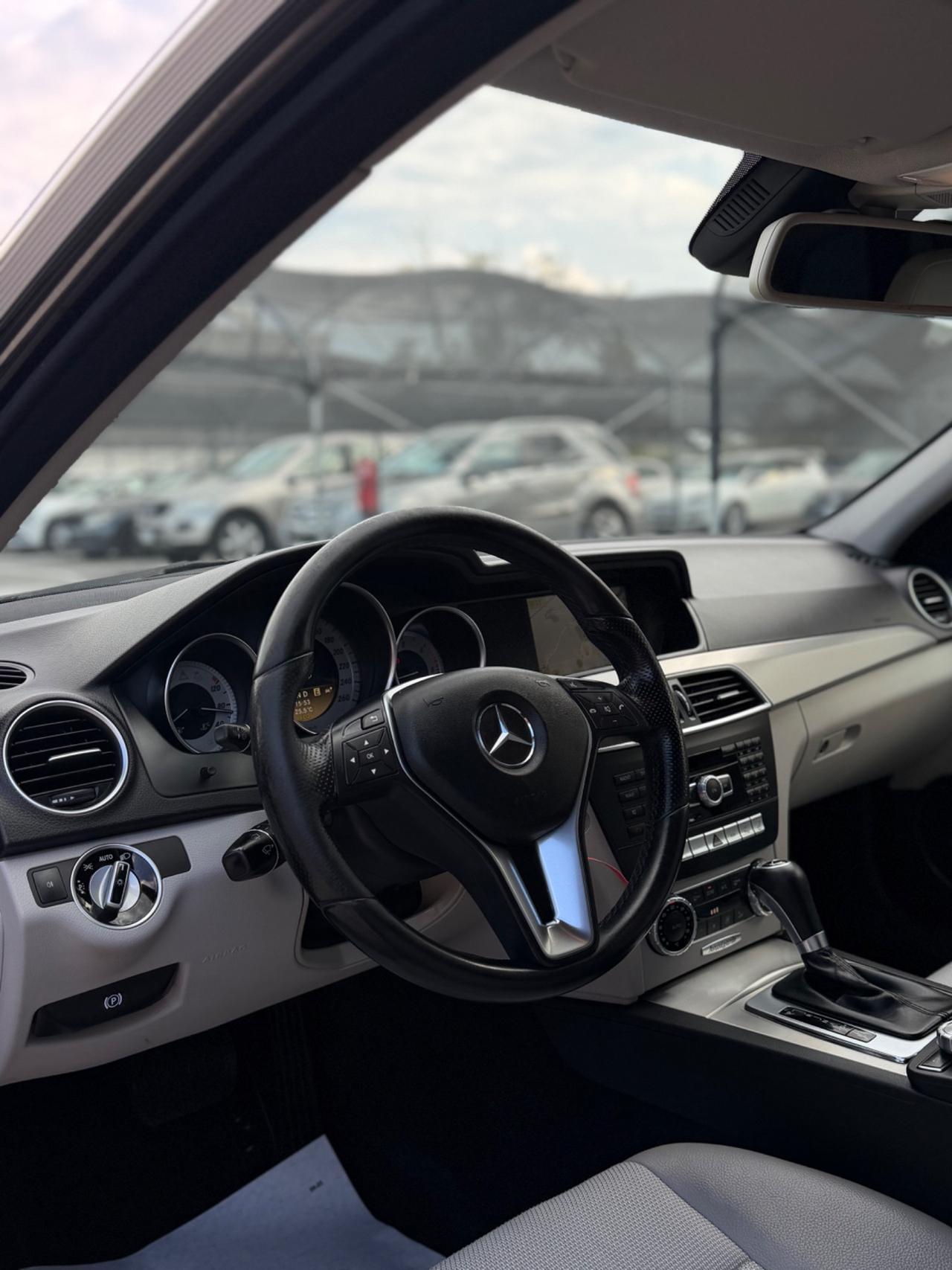 Mercedes-benz C 220 CDI S.W. BlueEFFICIENCY Avantgarde