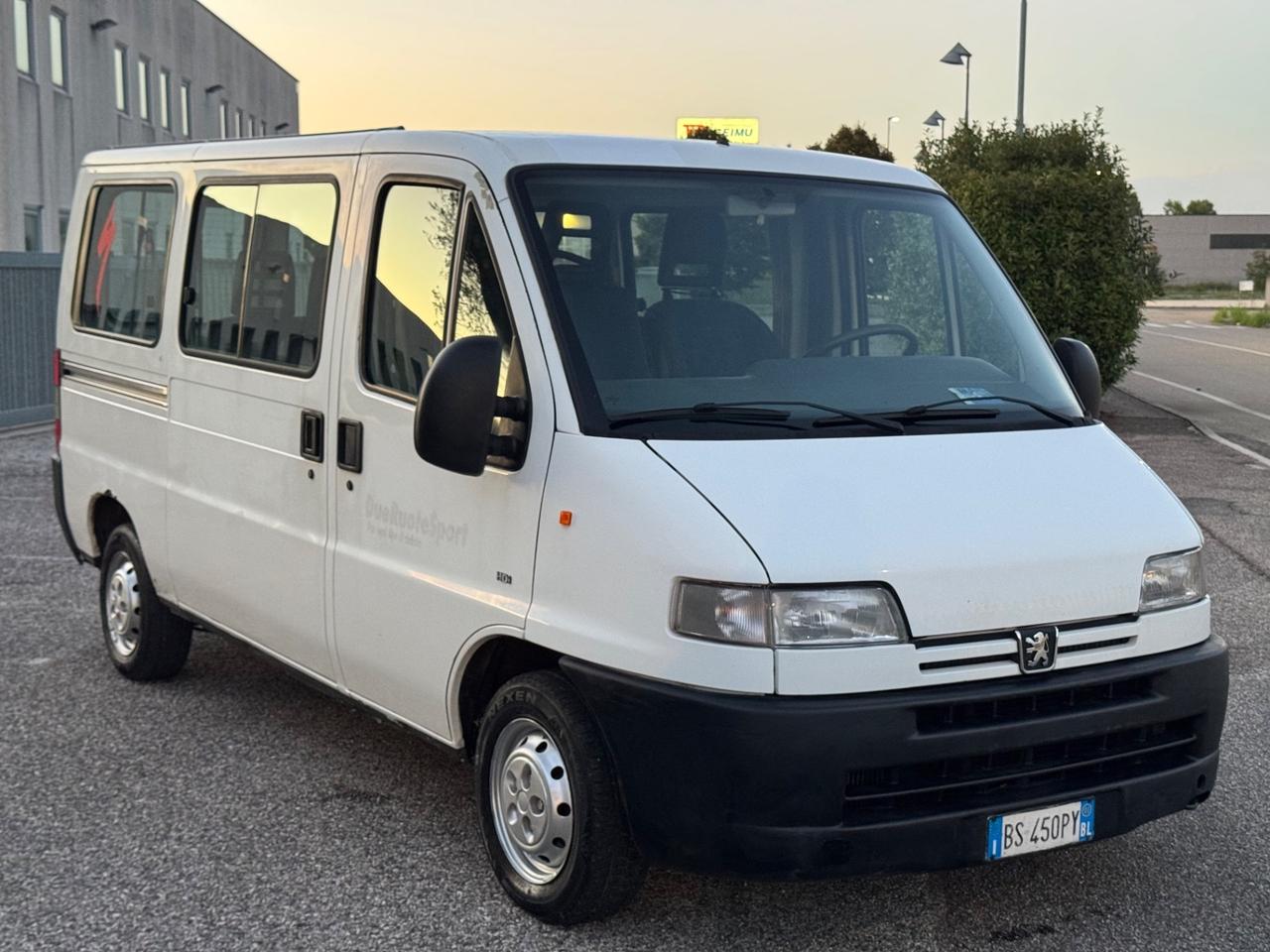 Peugeot Boxer 2.8 HDi 127cv 9 posti