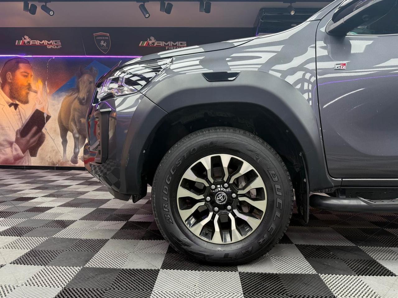 Toyota Hilux 2.8 D-4D A/T 4WD 4 porte Double Cab GR SPORT (534)