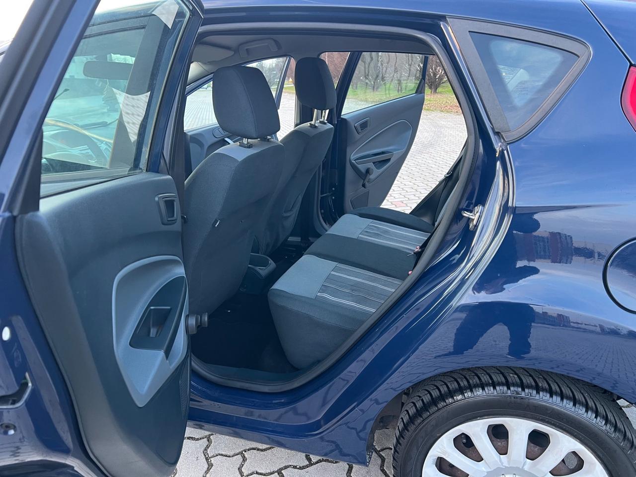 Ford Fiesta 1.4 5 porte Bz.- GPL Titanium