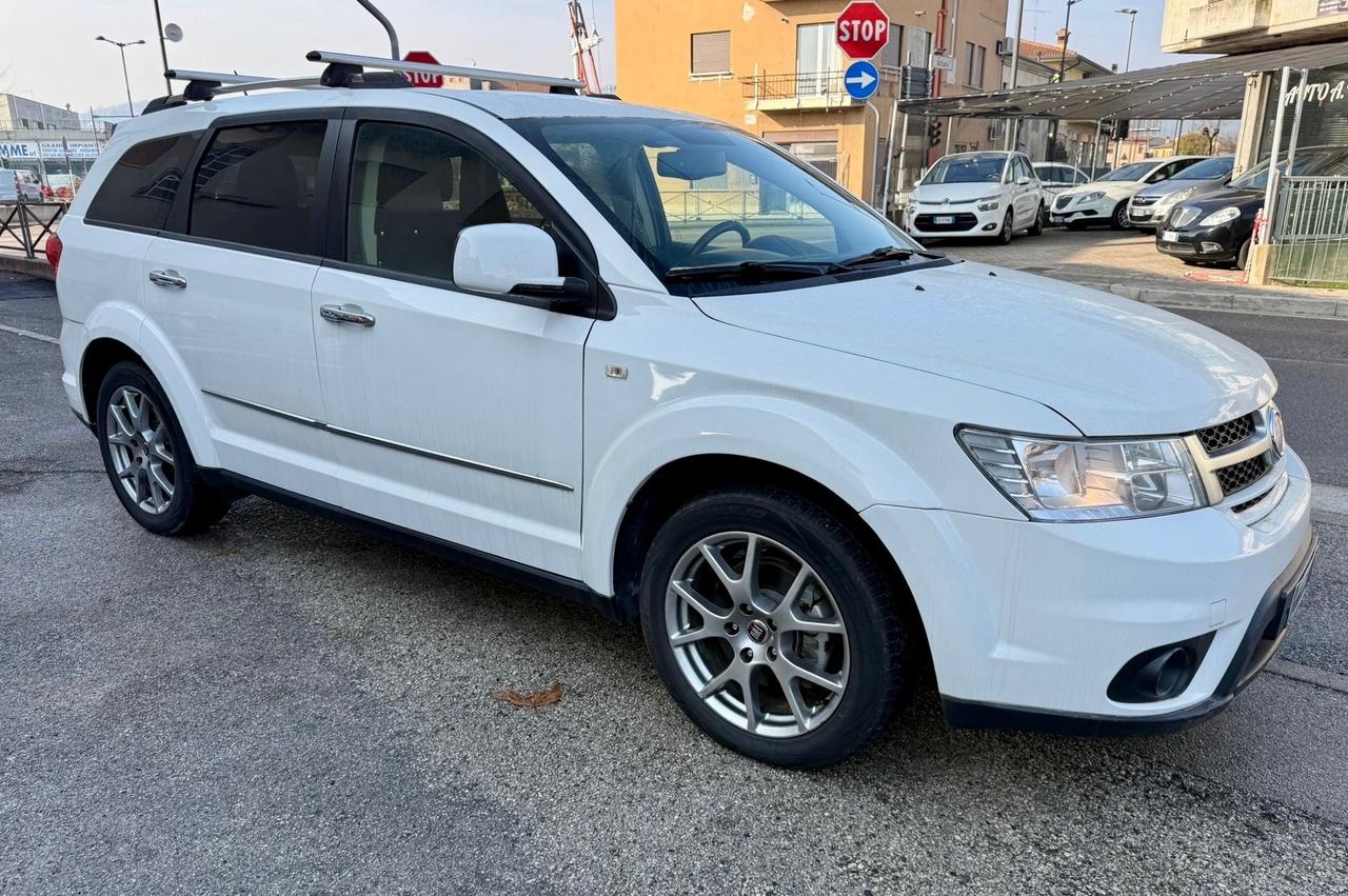 Fiat Freemont 2.0 Mjt 170 CV 4x4 aut. Black Code