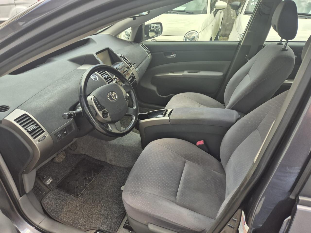 Toyota Prius 1.5i 16V IBRIDA AUTOMATICA 89000KM!!!