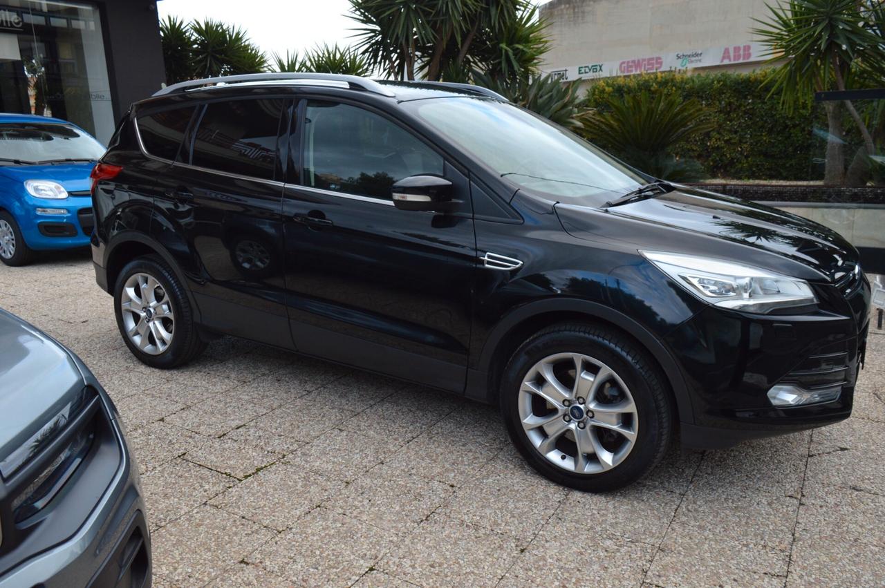 Ford Kuga 2.0 TDCI 120 CV S&S 2WD Titanium