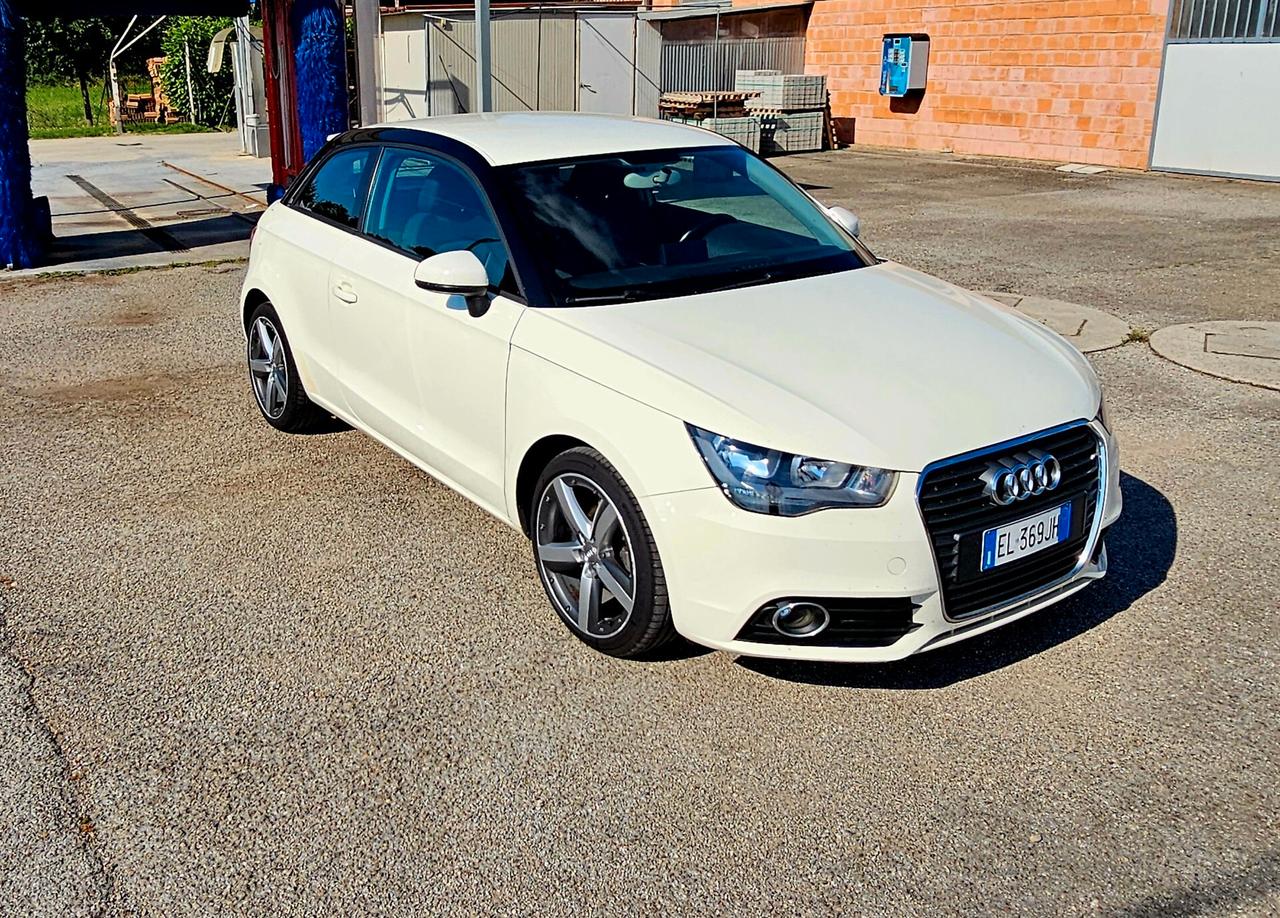 Audi A1 SPB 1.6 TDI S tronic Attraction