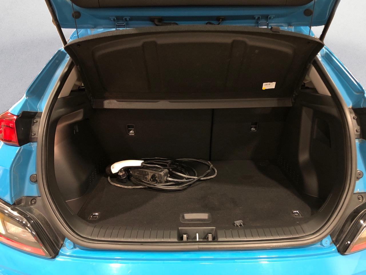 HYUNDAI Kona 64 kWh EV Exclusive