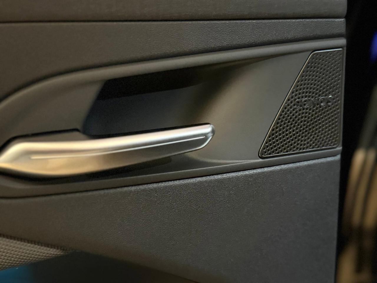 Audi Q3 40 TFSI quattro S tronic line edition