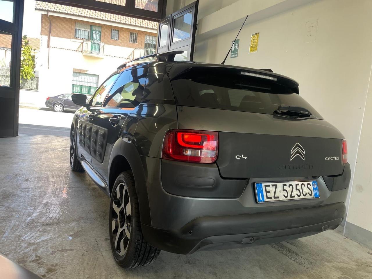 Citroen C4 Cactus PureTech 82 Shine