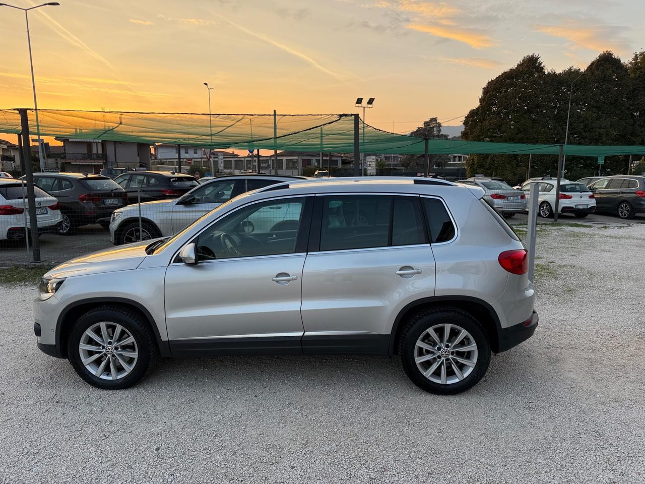 Volkswagen Tiguan 2.0 TDI 110 CV Sport & Style BlueMotion
