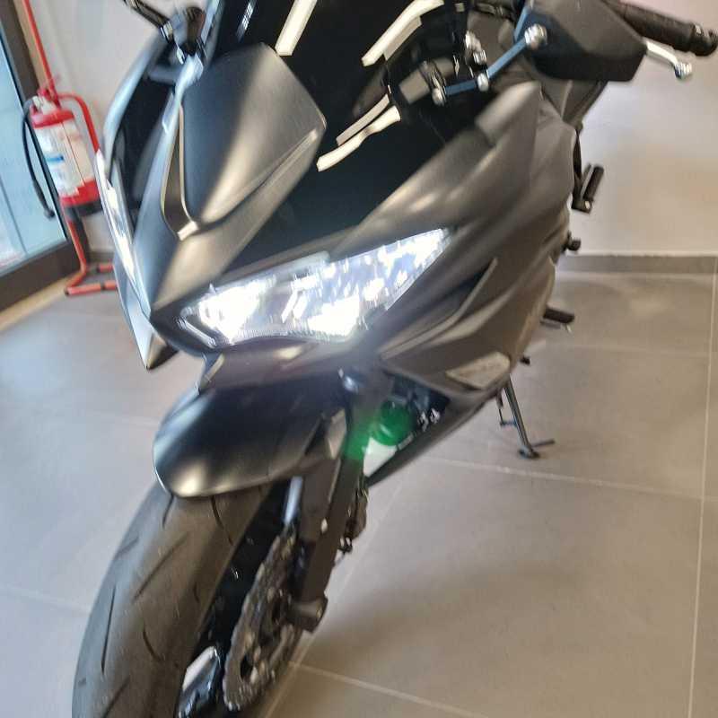 Kawasaki Ninja 650 - 2025