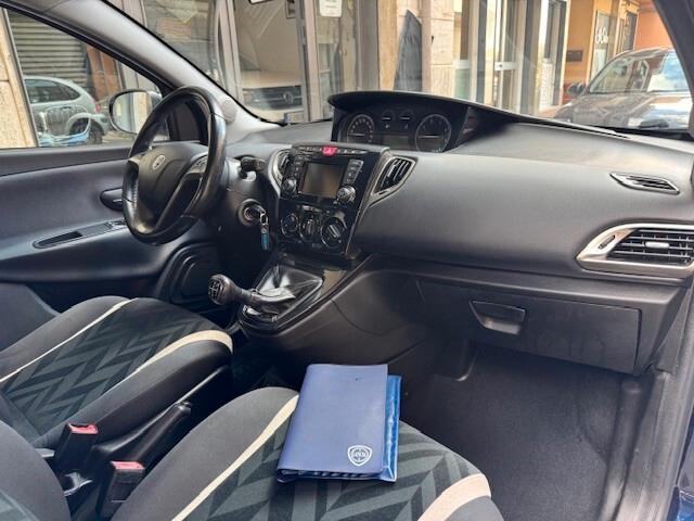 Lancia Ypsilon 1.3 MJT 95 CV Gold Euro 6