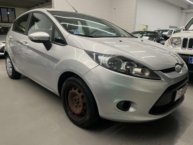 Ford Fiesta 5p 1.2 16v 82cv NEOPATENTATI