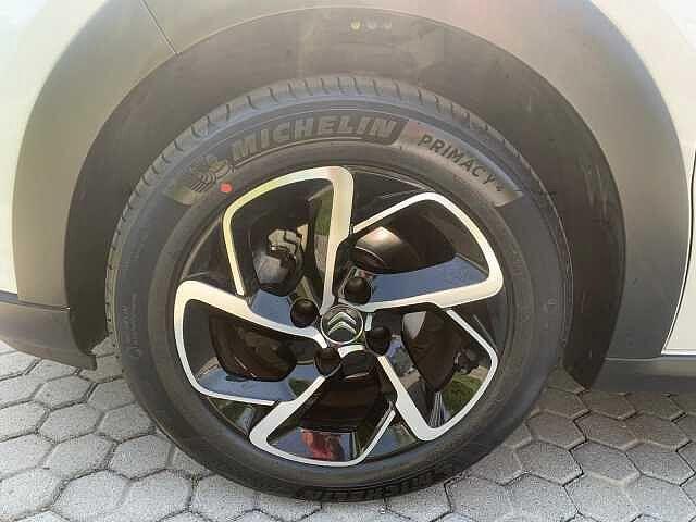 Citroen C3 PureTech 110 S&S EAT6 Shine