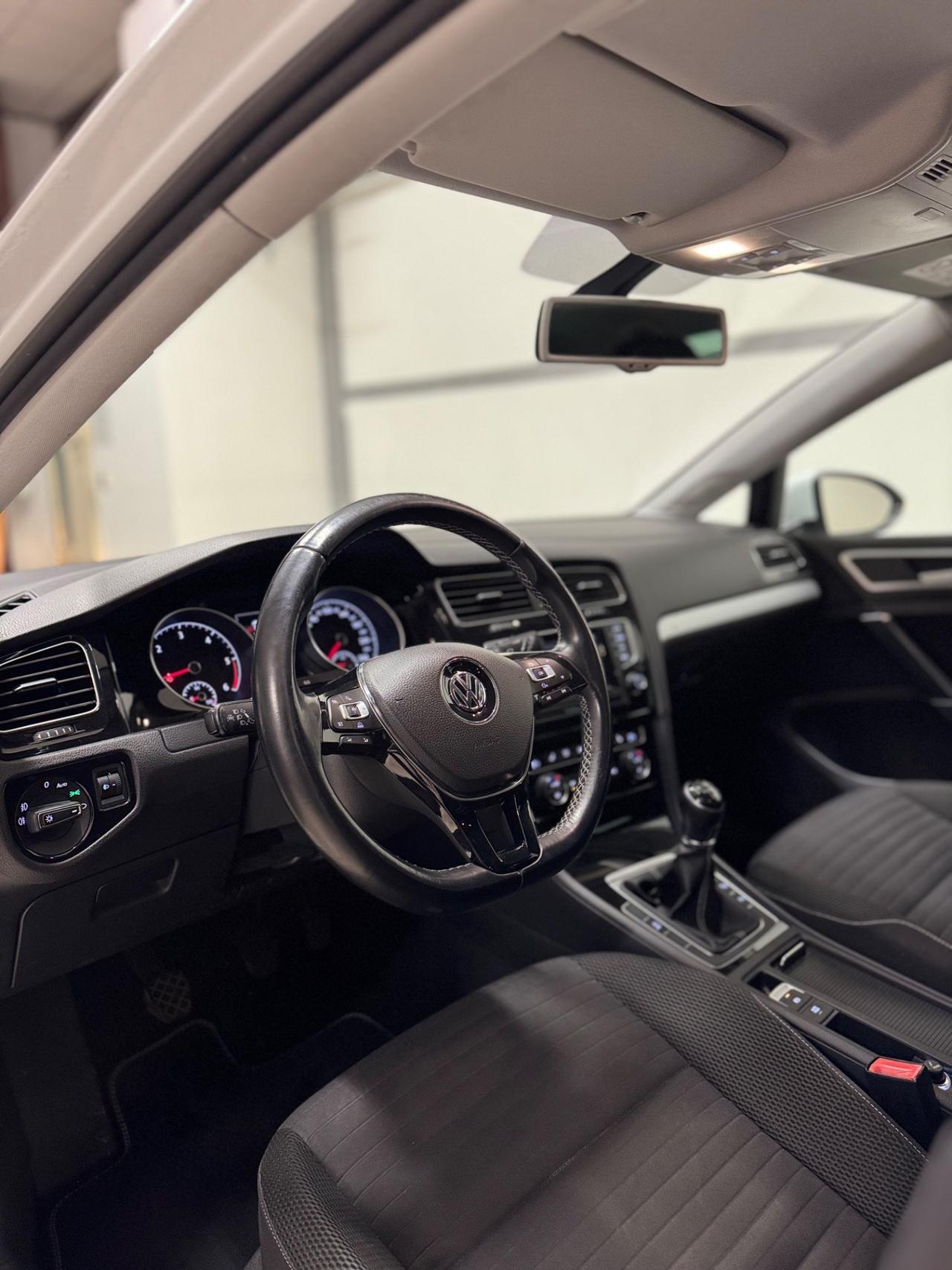 Volkswagen Golf 1.6 TDI 110 CV 5p. Highline BlueMotion Technology