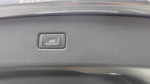 AUDI Q5 SPB 40 TDI quattro S tronic S line "NAVI"PANO"GANC