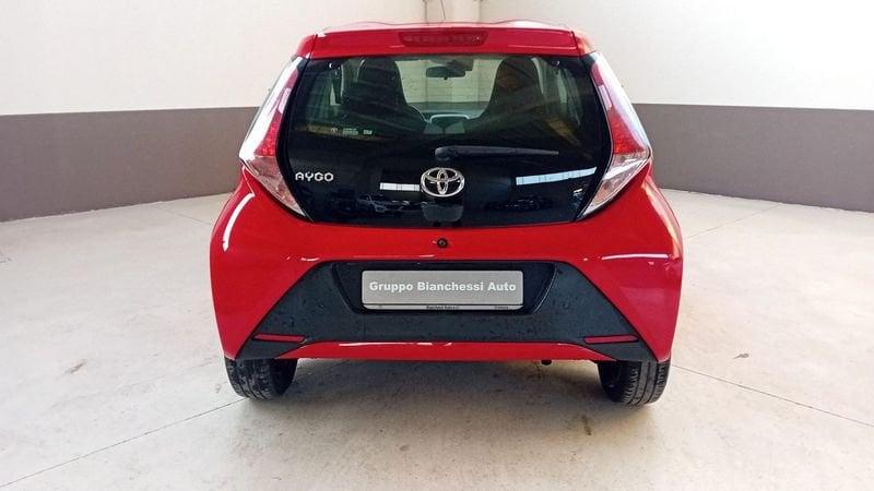 Toyota Aygo 1.0 VVT-i 69 CV 5 porte x-cool