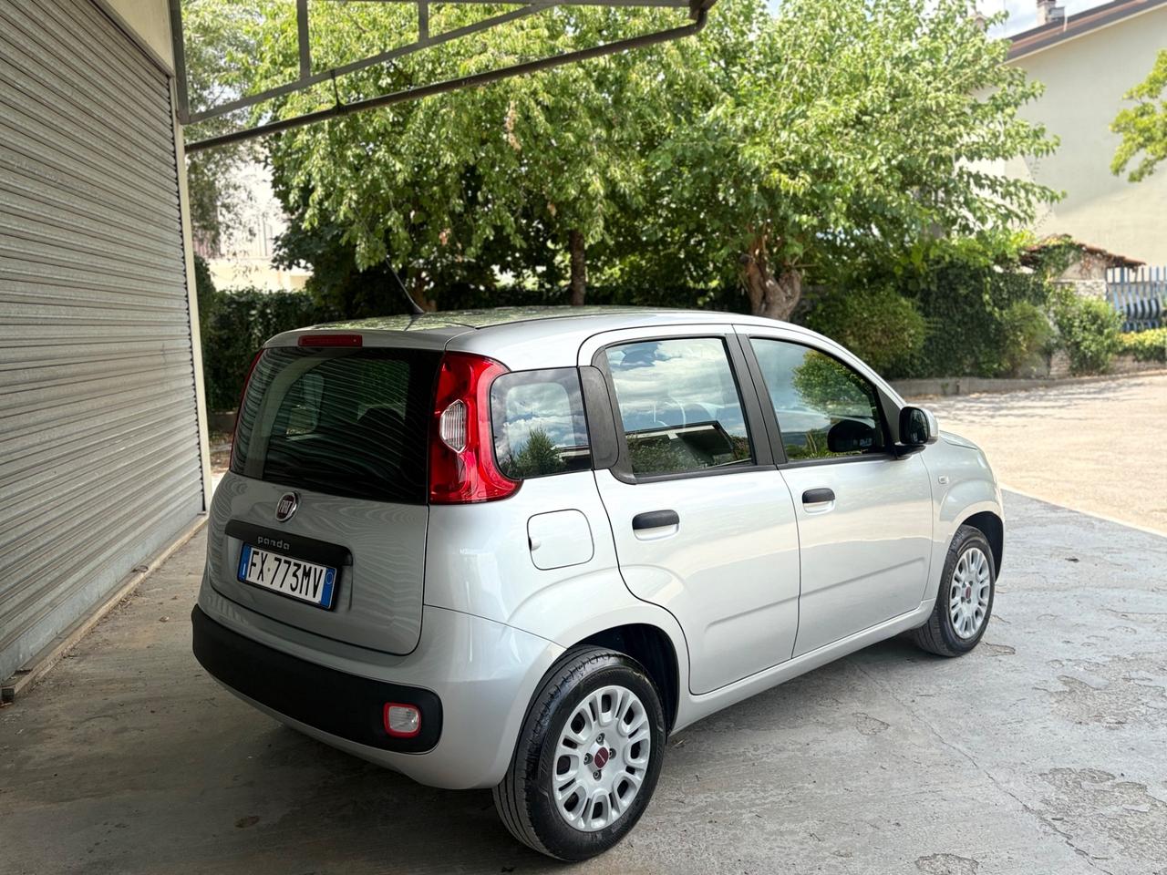 Fiat Panda 1.2 Lounge 5 POSTI