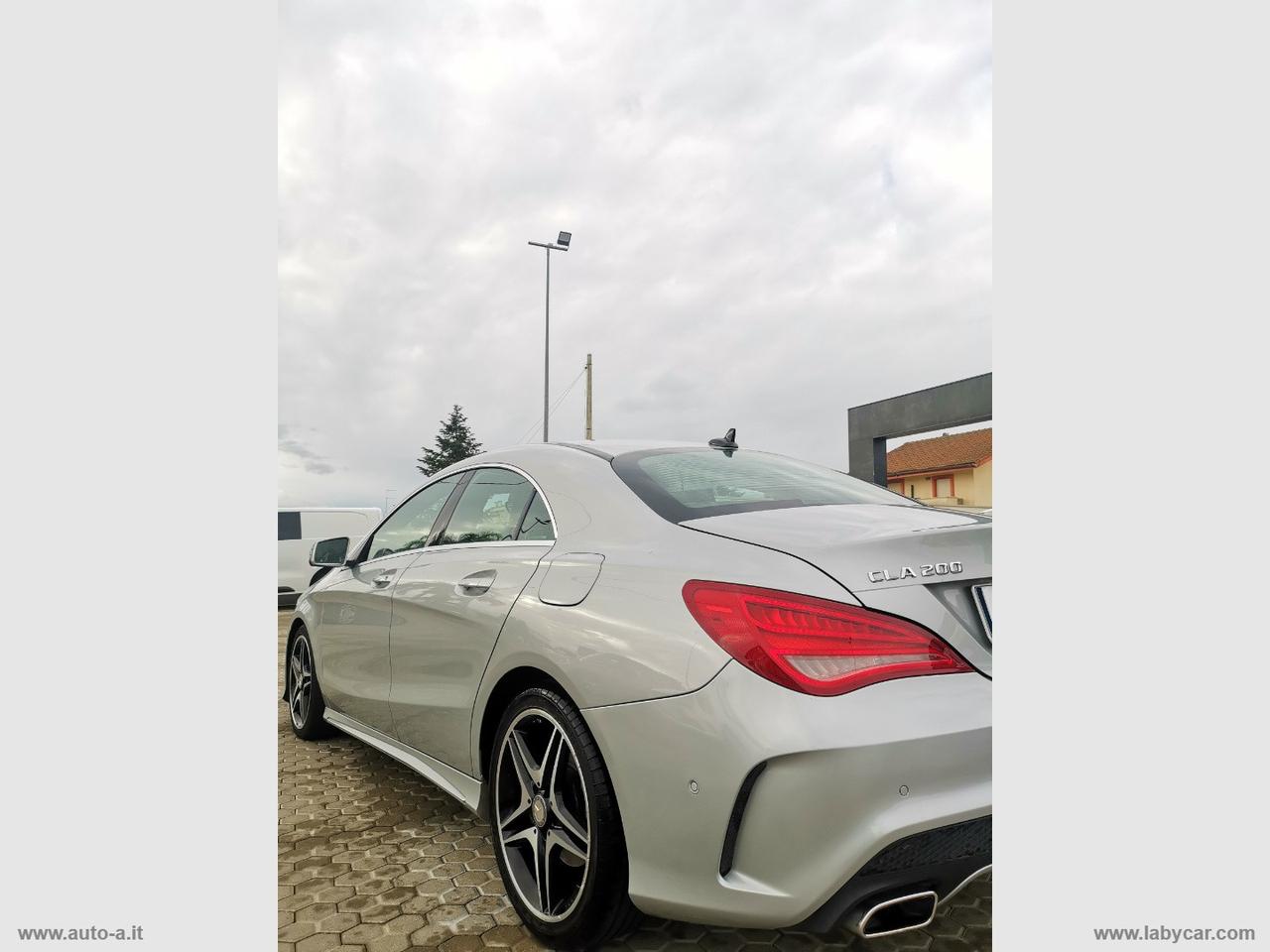 MERCEDES-BENZ CLA 200 d Premium