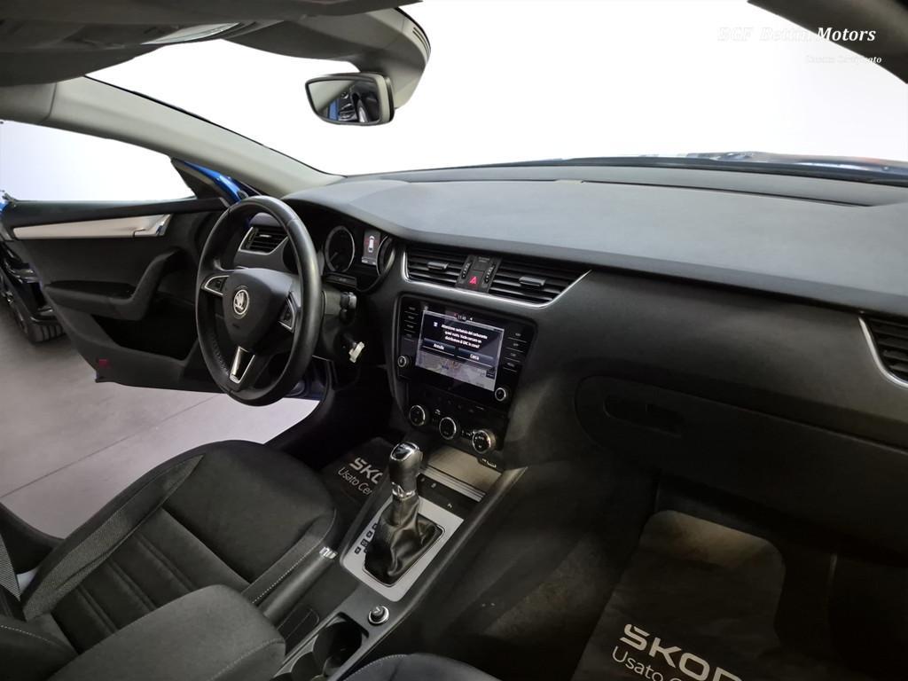 Skoda Octavia Wagon 1.5 g-tec Executive 130cv dsg