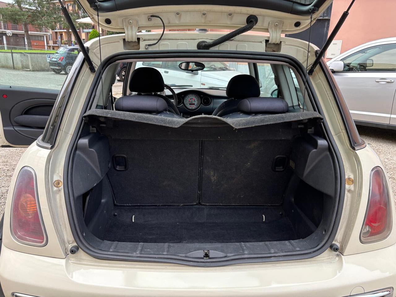 Mini 1.4 tdi One D Park Lane