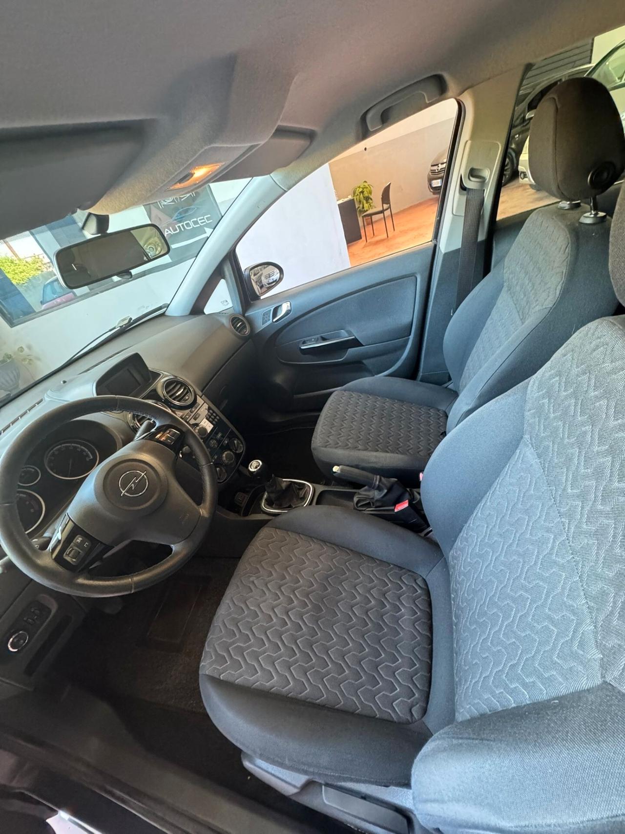 Opel Corsa 1.2 85CV 5 porte Per Neopatentati