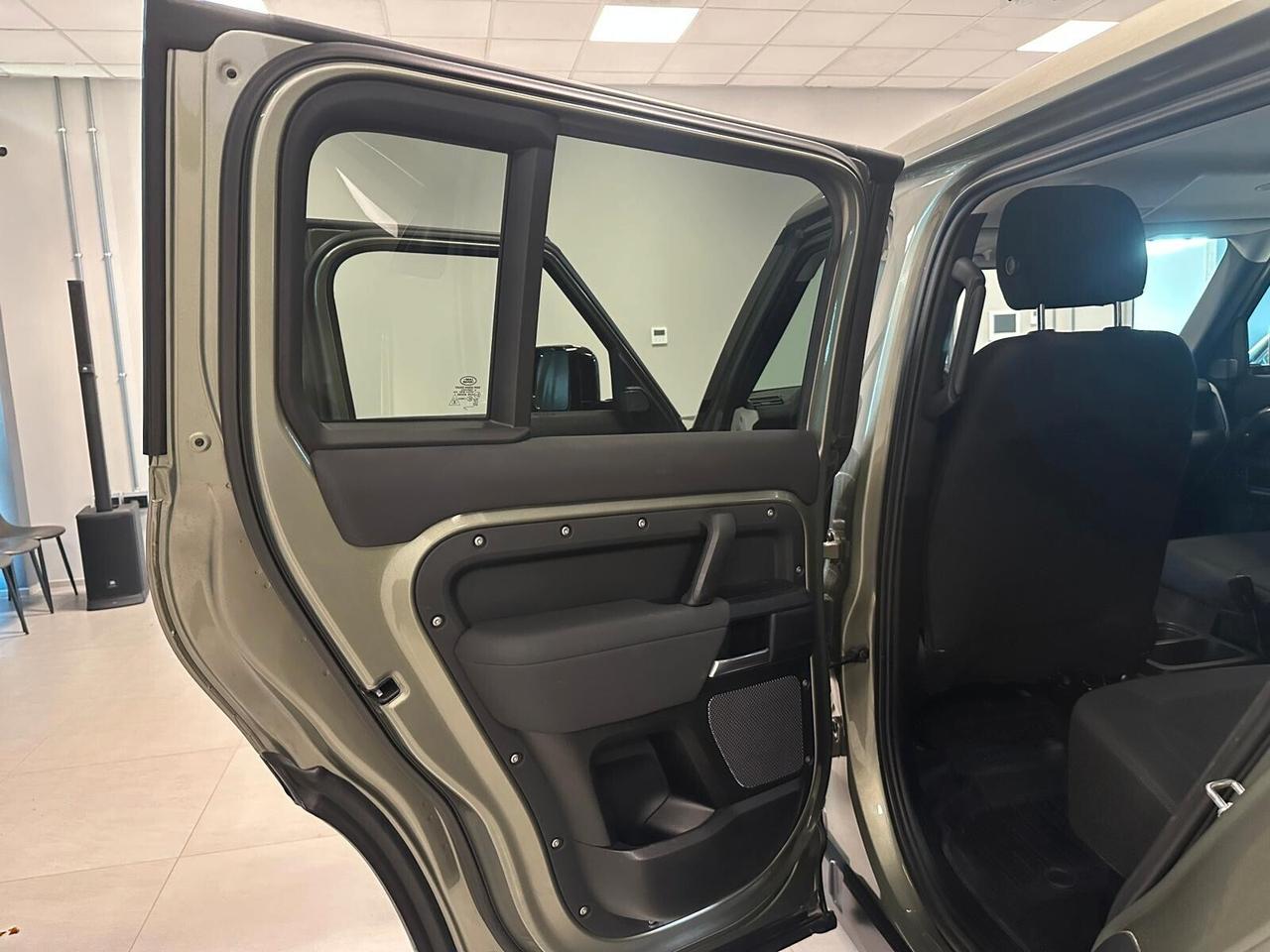 Land Rover Defender 110 3.0D I6 200 CV AWD Auto S AUTOCARRO N1