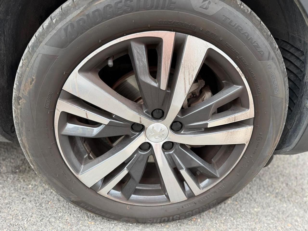 Peugeot 5008 PureTech Turbo 130 S&S Allure Pack
