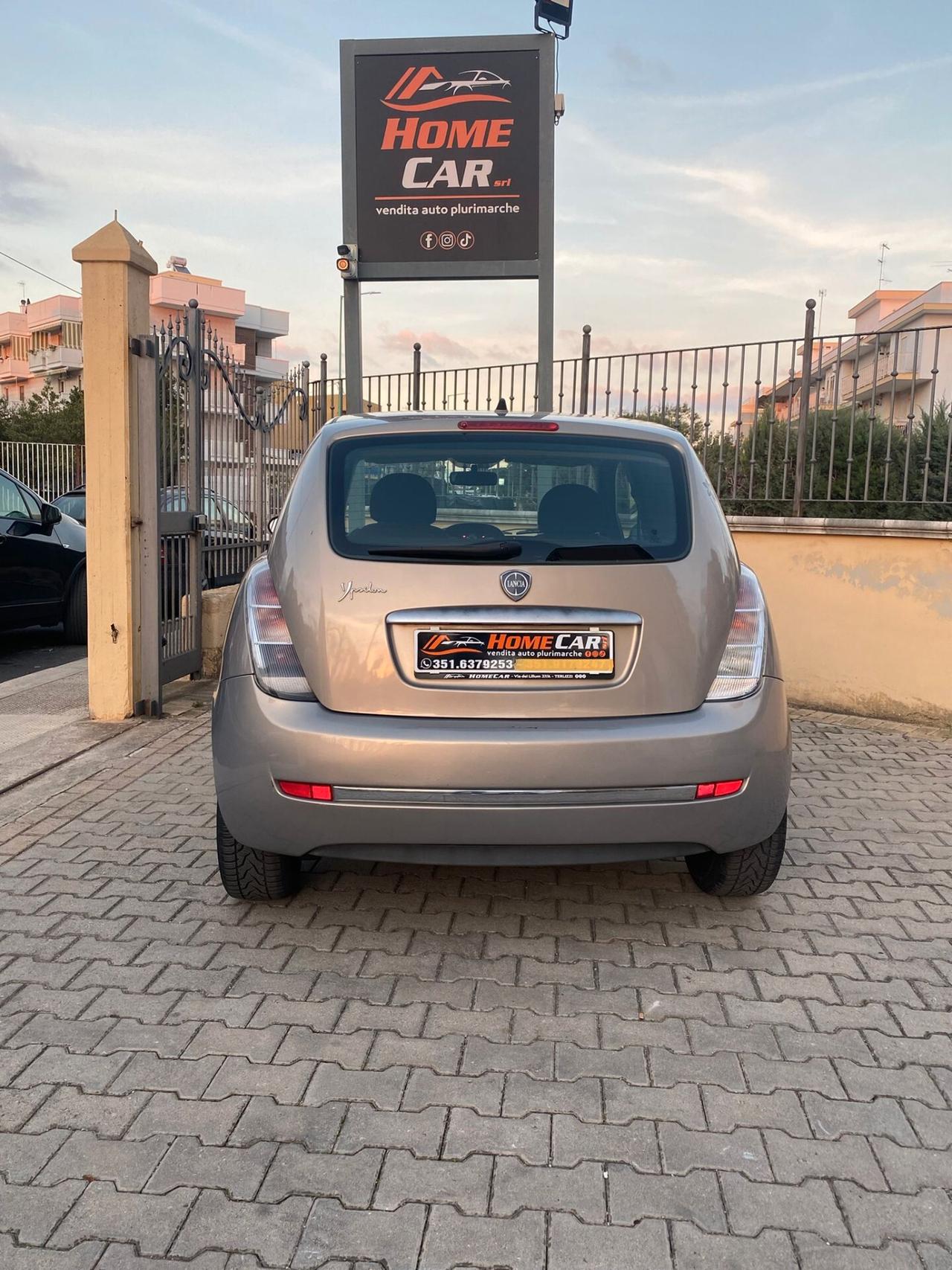 Lancia Ypsilon 1.4 Platino Ecochic GPL