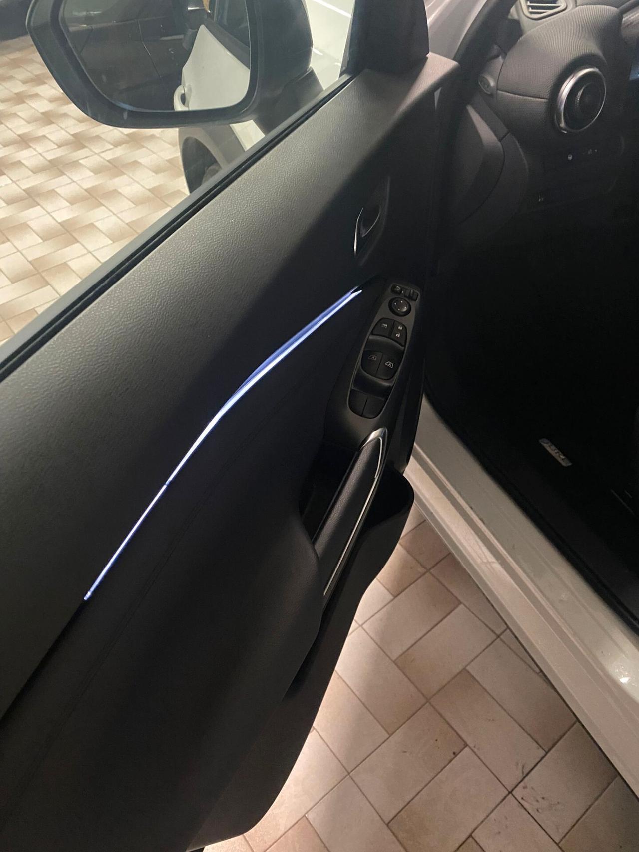 Nissan Juke 1.6 HEV N-Connecta