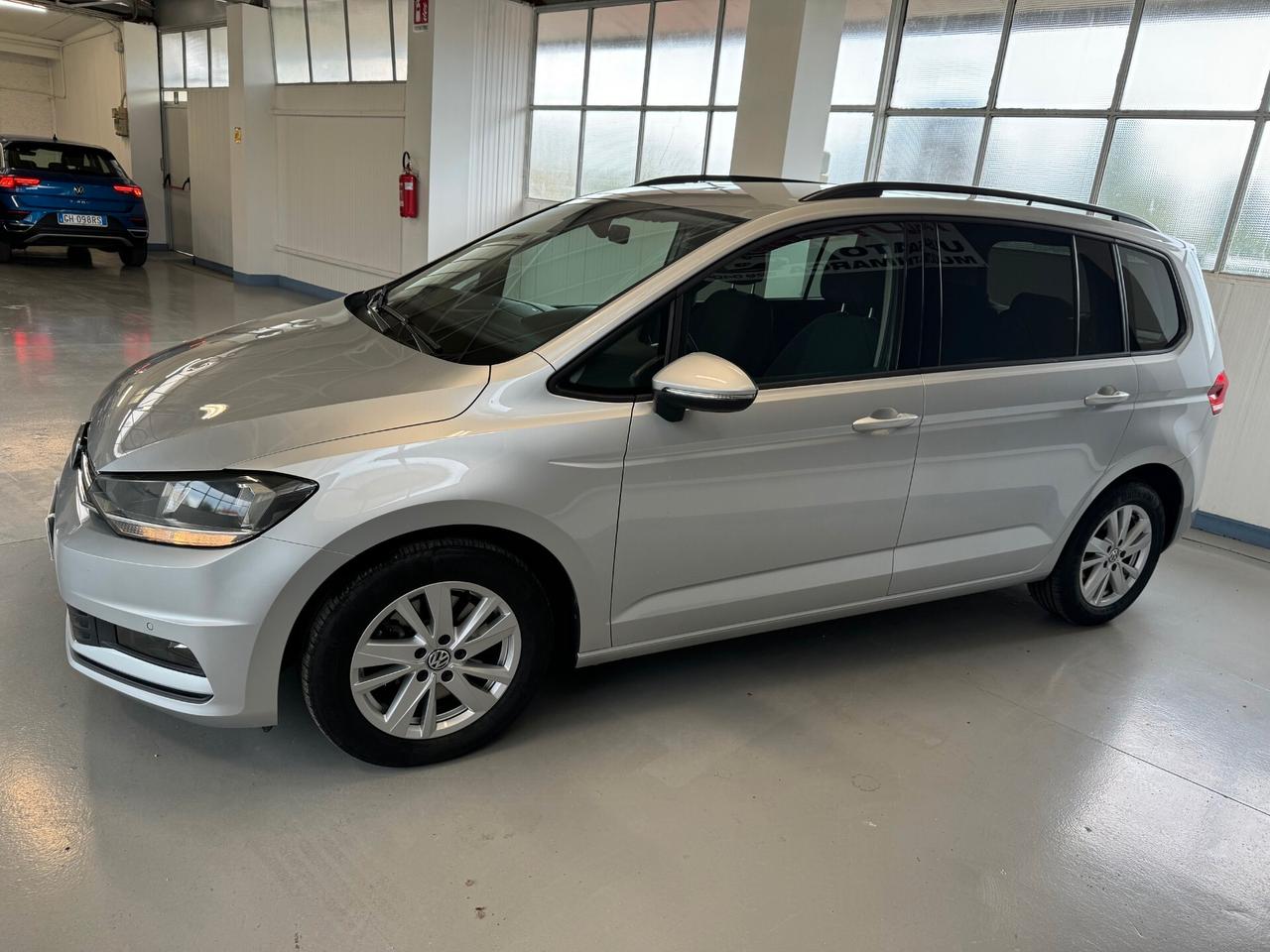 Volkswagen Touran 2.0 TDI 115 CV DSG Business Navi