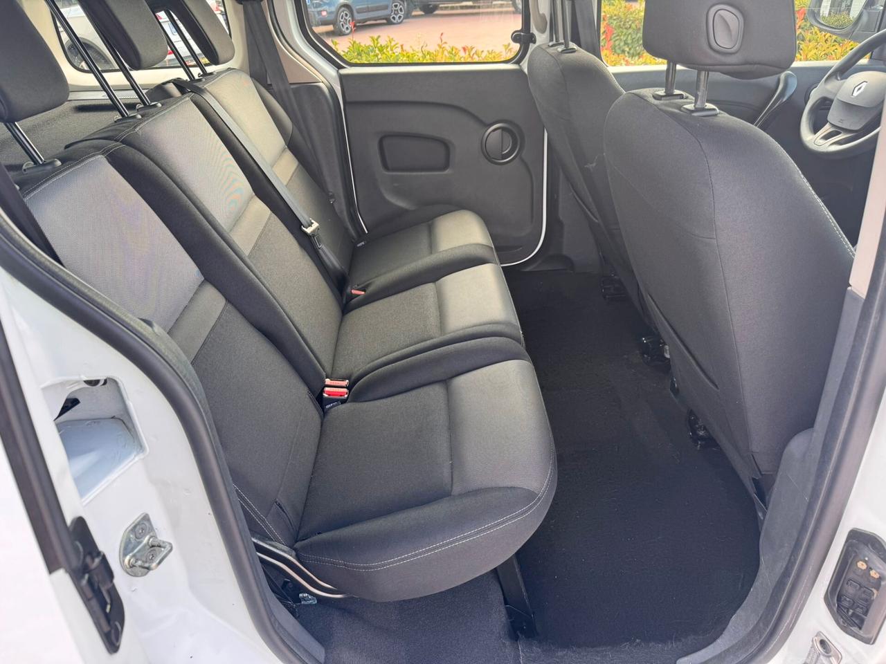 RENAULT KANGOO 1.5DCI 95CV N1 5POSTI E6D-T 2020