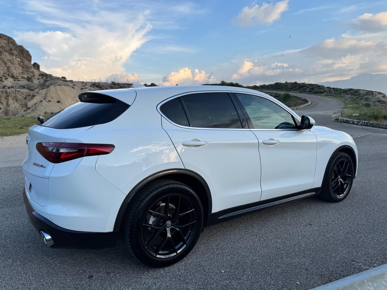 Alfa Romeo Stelvio 2.2 Turbodiesel 210 CV AT8 Q4 Ti