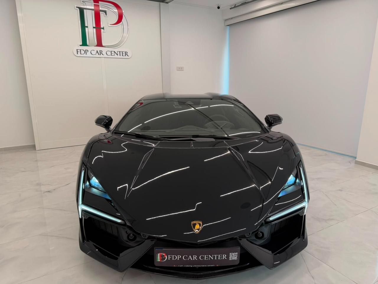 Lamborghini Revuelto Carbon