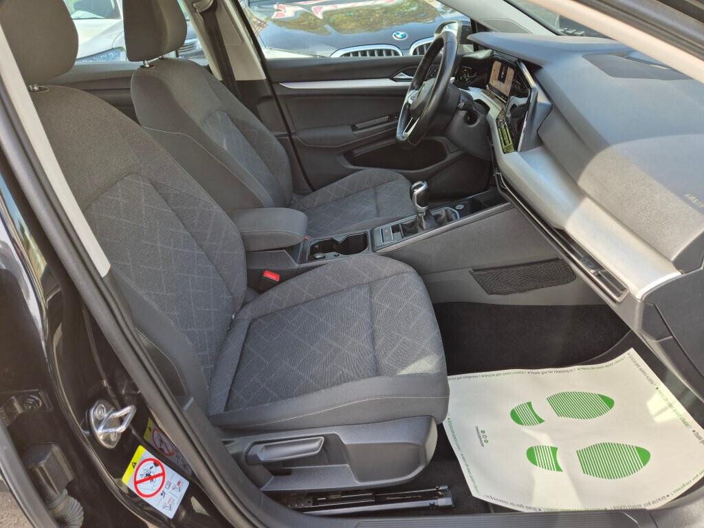 Volkswagen Golf 8 2.0 TDI 116cv LED NAVI VIRTUAL