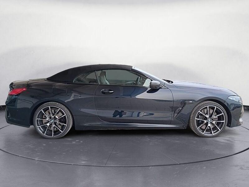 BMW Serie 8 840d Cabrio mhev 48V xdrive auto