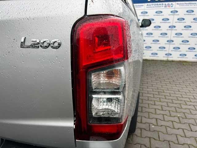 Mitsubishi L200 2.3 D Double Cab 4x4 Super Select Intense