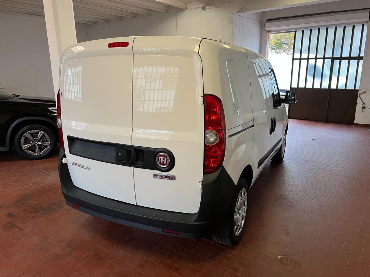 Fiat Doblo 1.6 MJT 101CV PC-TN Cargo Business