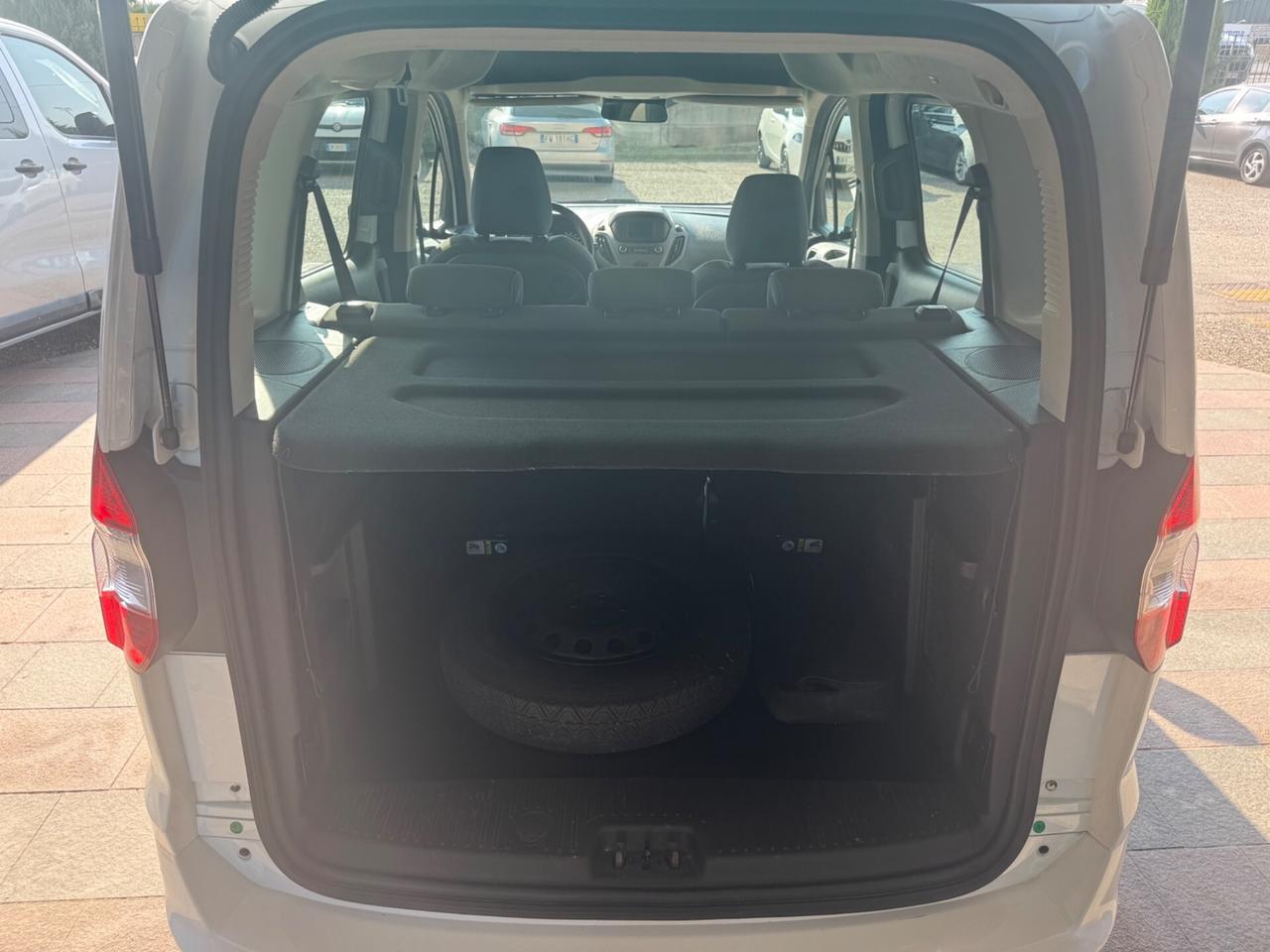 Ford Tourneo Courier 1.5 TDCI 100 CV S&S Plus