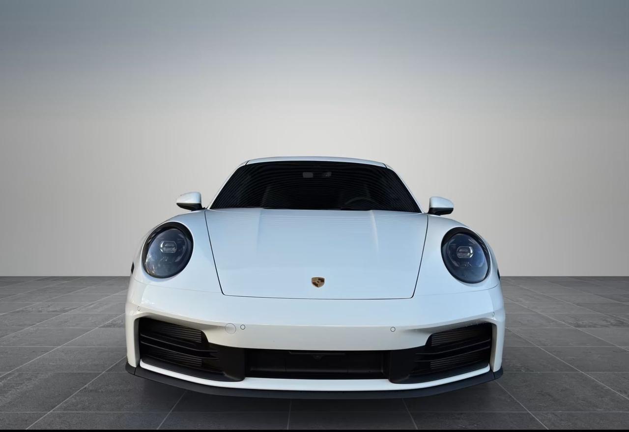 PORSCHE 992 911 Carrera