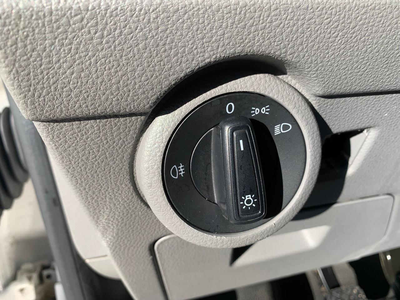 Volkswagen T6.1 Transporter t6.1 28 2.0 tdi 110cv carro business p.c.