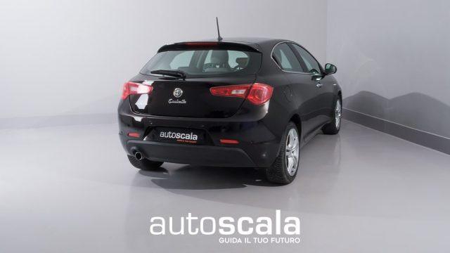 ALFA ROMEO Giulietta 1.6 JTDm-2 105 CV Distinctive