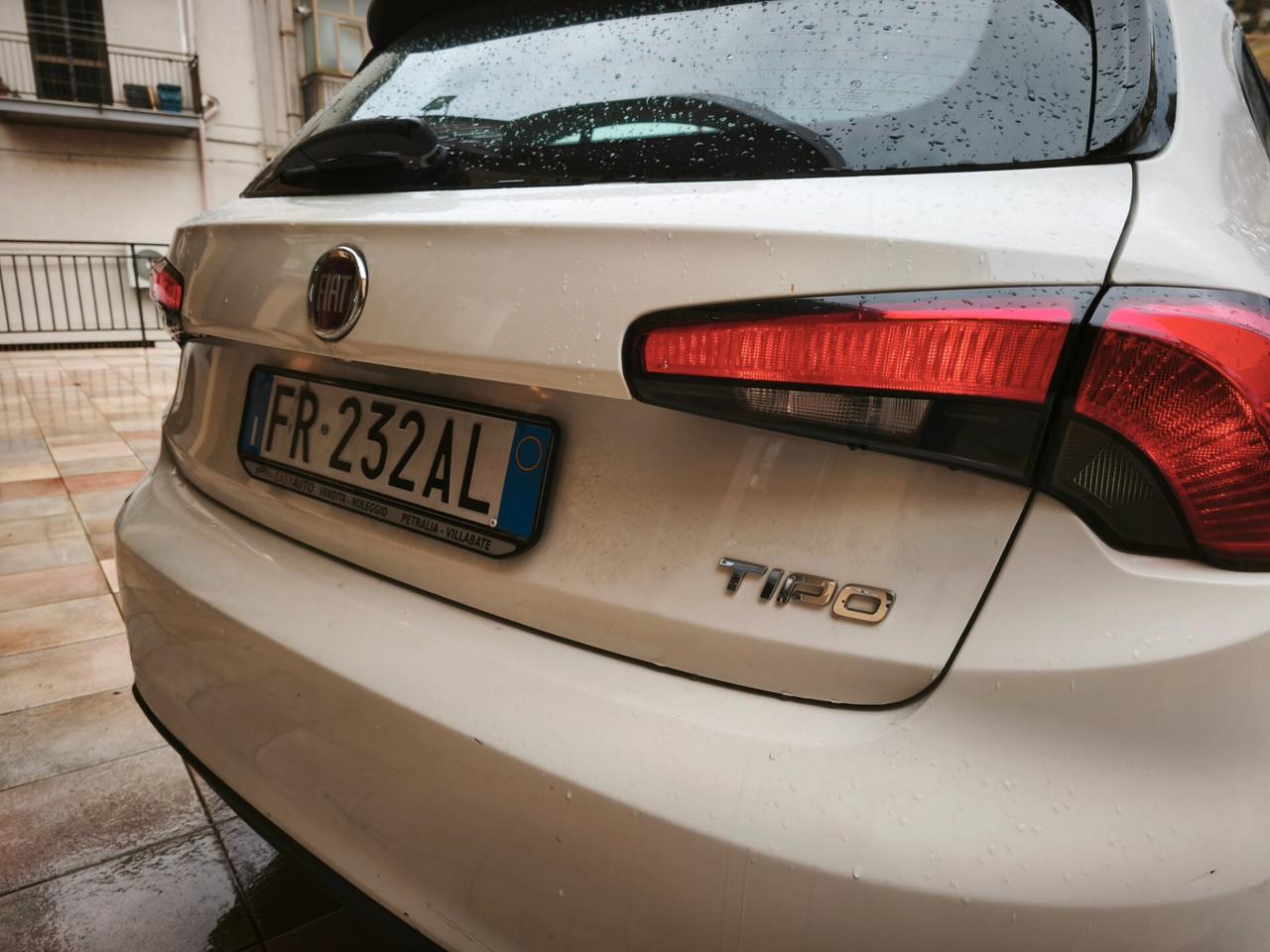 Fiat Tipo 1.6 M-jet Noleggio Vendita No Scooring