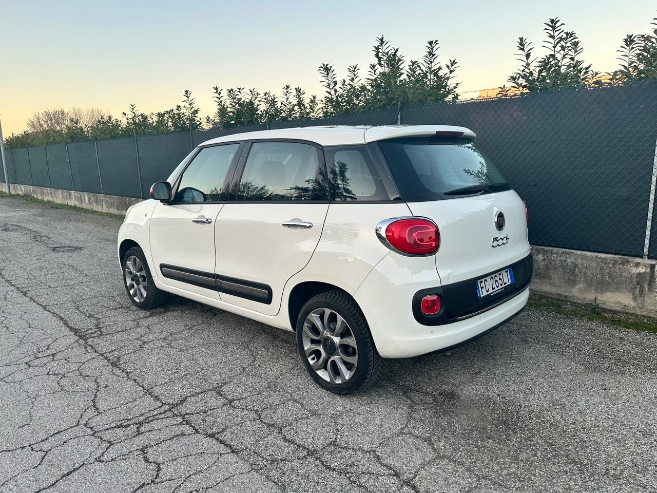 Fiat 500L 0.9 TwinAir Turbo Natural Power Lounge